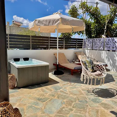 La Vie Est Belle Luxury With Jacuzzi '2' 아파트
