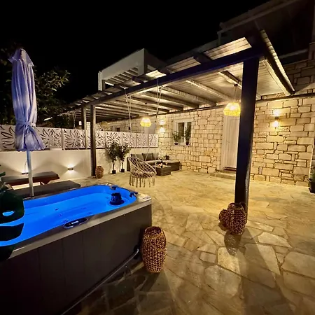 La Vie Est Belle Luxury With Jacuzzi '2' Pounda