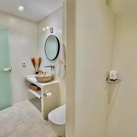 La Vie Est Belle Luxury With Jacuzzi '2' *
