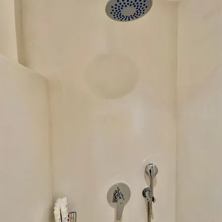 La Vie Est Belle Luxury With Jacuzzi '2' * Pounda